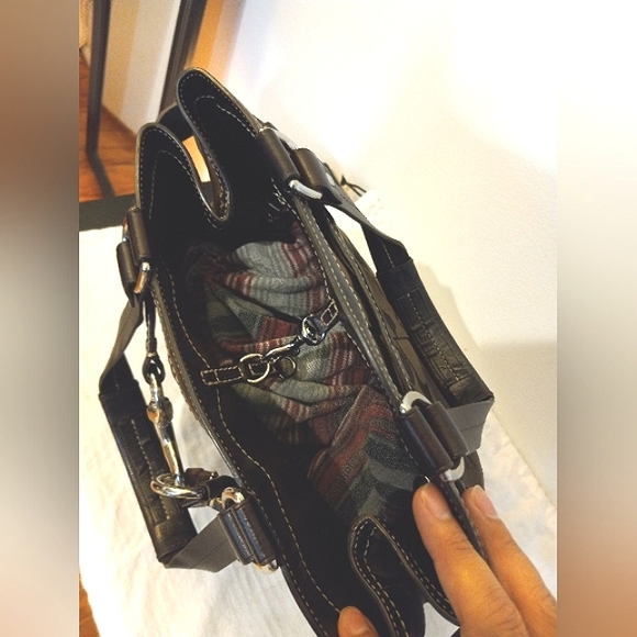 Coach satchel - Picture 13 of 16